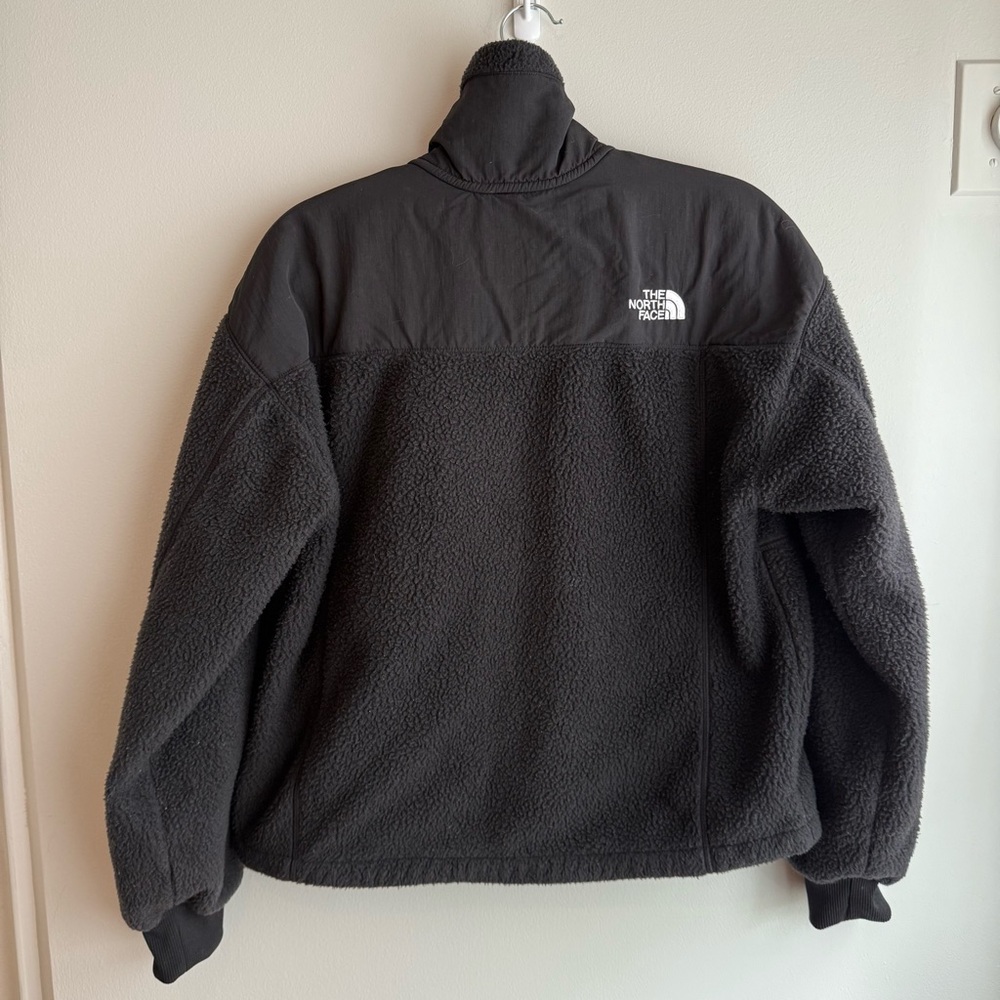 The North Face Women’s ‘94 High Pile Denali Jacket - Picture 9 of 11